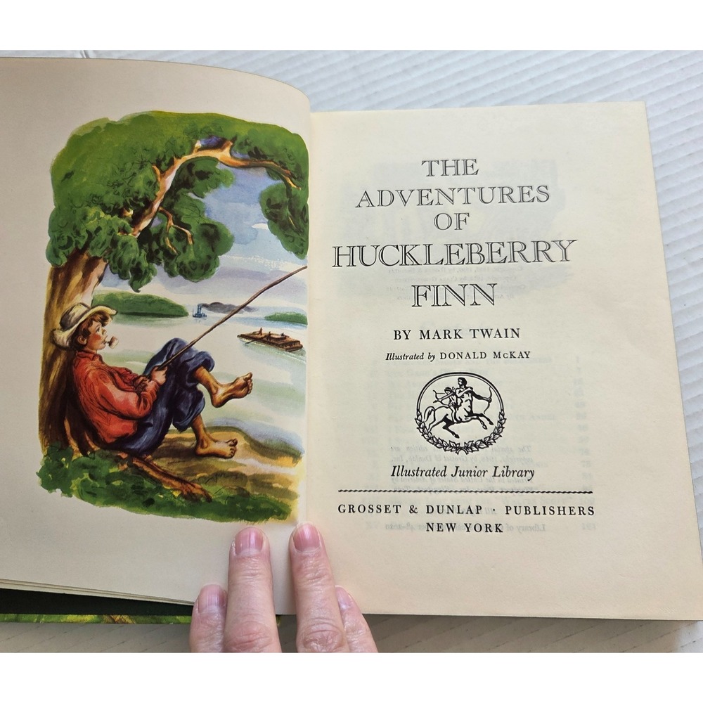 The Adventures of Huckleberry Finn Illustrated Junior Library Edition 1948 - Picture 5 of 12
